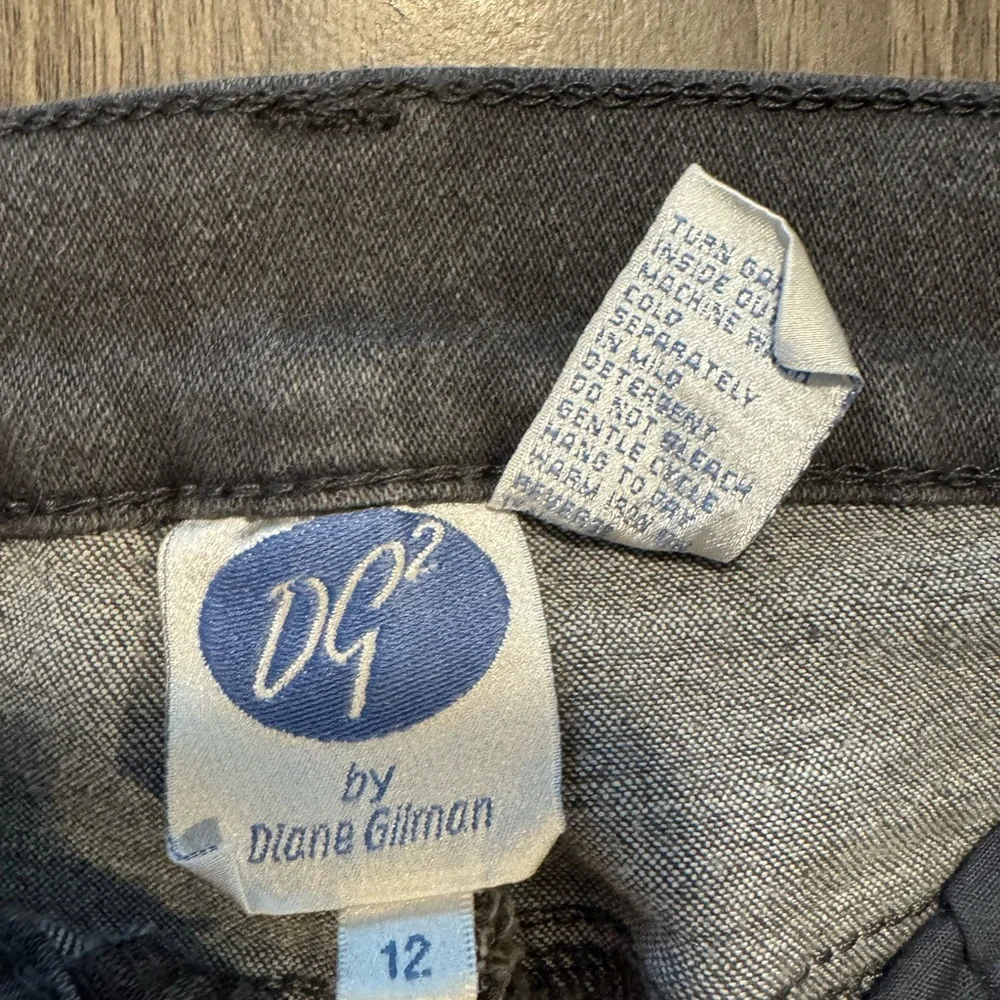 NWT Diane Gilman DG2 Women's Gray Jeans, size 12 - Picture 4 of 5